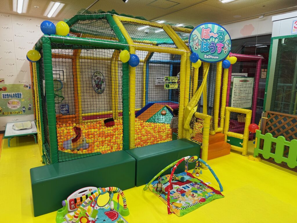 【完全ガイド】ATCあそびマーレの魅力まとめ！南港で子どもが笑顔になる屋内遊び場